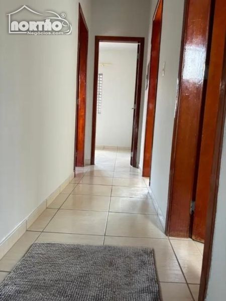 Casa à venda com 3 quartos, 140m² - Foto 4