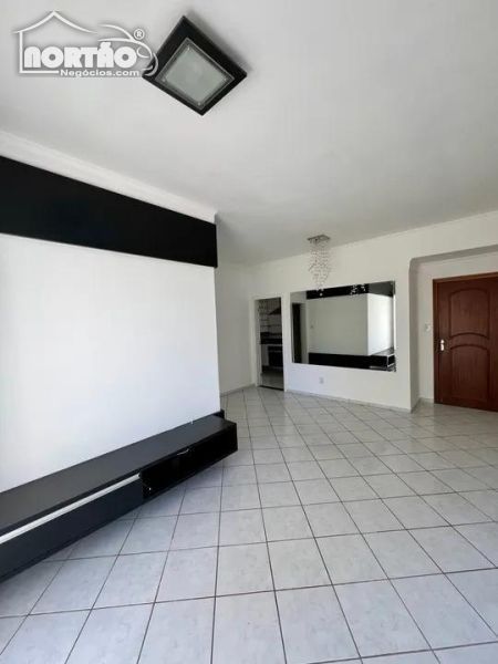 Casa à venda com 3 quartos, 91m² - Foto 4