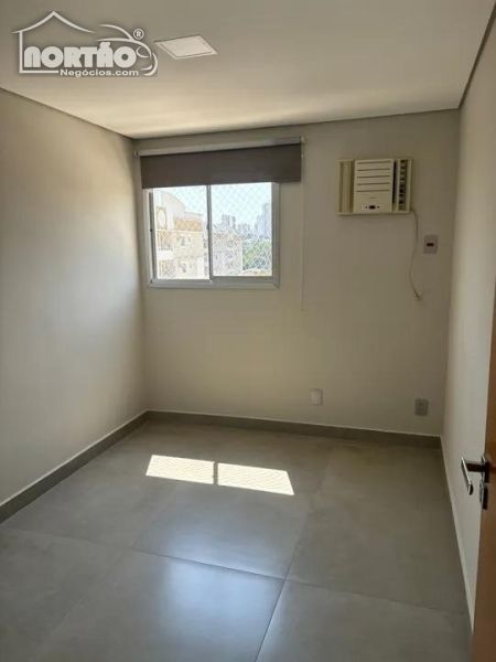 Casa à venda com 3 quartos, 70m² - Foto 8