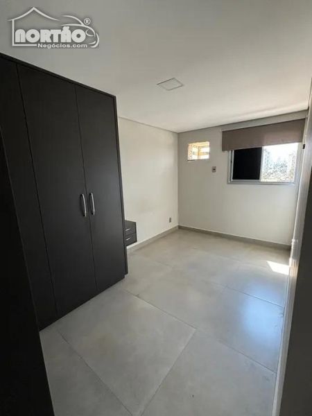 Casa à venda com 3 quartos, 70m² - Foto 10