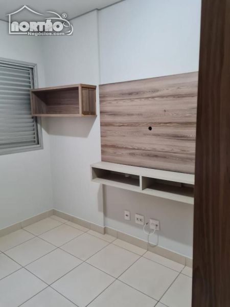 Casa à venda com 3 quartos, 101m² - Foto 9