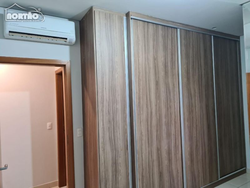 Casa à venda com 3 quartos, 101m² - Foto 10