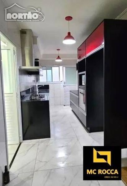 Casa à venda com 3 quartos, 126m² - Foto 6