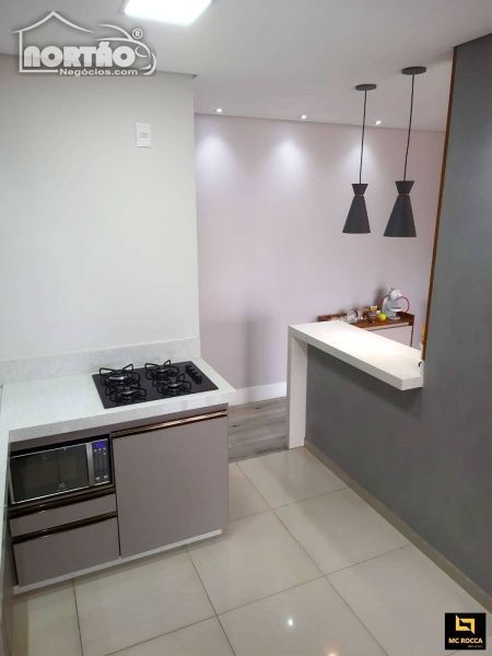 Casa à venda com 2 quartos, 74m² - Foto 7