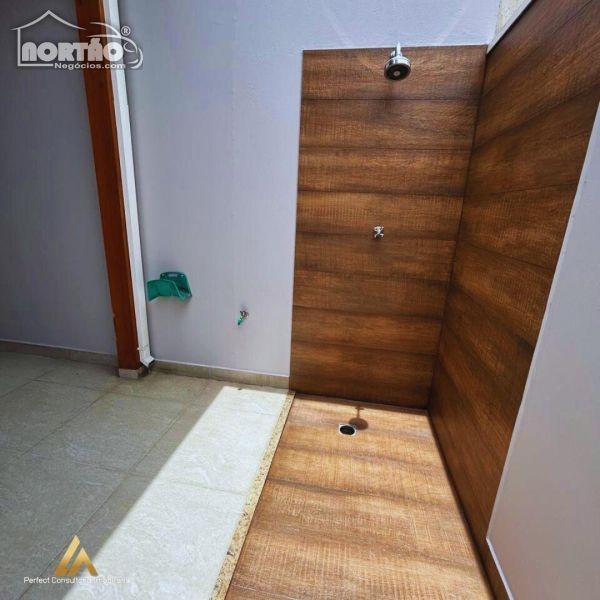 Casa à venda com 3 quartos, 125m² - Foto 10