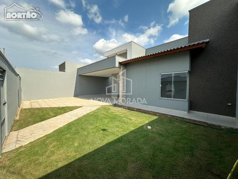 Casa à venda com 4 quartos, 183m² - Foto 4