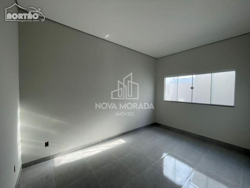 Casa à venda com 4 quartos, 183m² - Foto 9