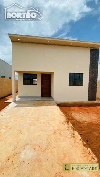 Casa à venda com 3 quartos, 63m² - Foto 1