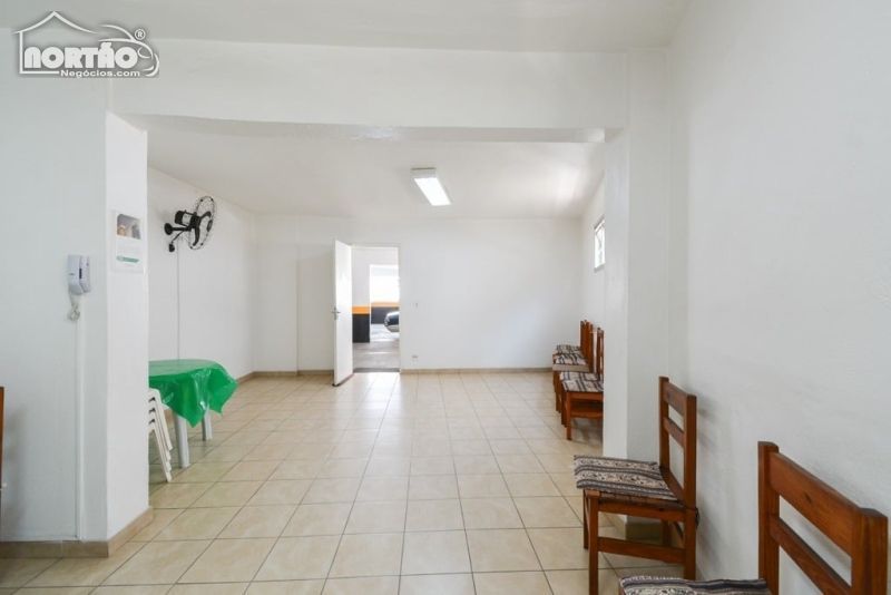 Casa à venda com 1 quarto, 28m² - Foto 8