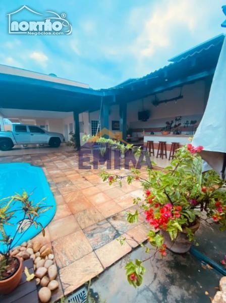 Casa à venda com 3 quartos, 360m² - Foto 4