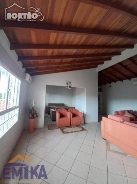 Casa à venda com 3 quartos, 262m² - Foto 10