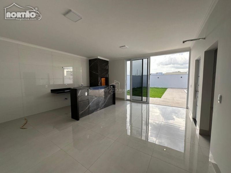 Casa à venda com 1 quarto, 228m² - Foto 8