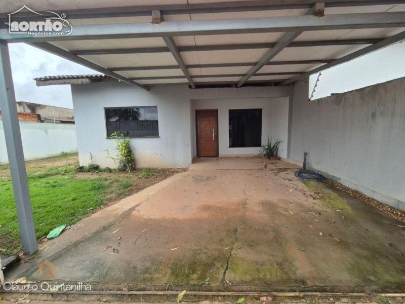 Casa à venda com 3 quartos, 140m² - Foto 2