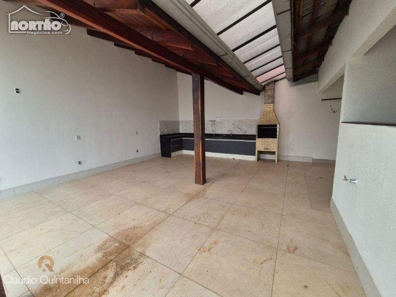 Casa à venda com 3 quartos, 140m² - Foto 5