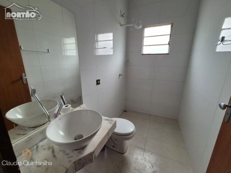 Casa à venda com 3 quartos, 140m² - Foto 10