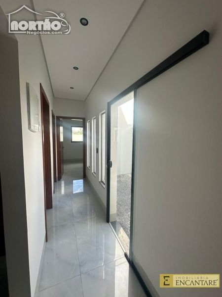 Casa à venda com 3 quartos, 137m² - Foto 7