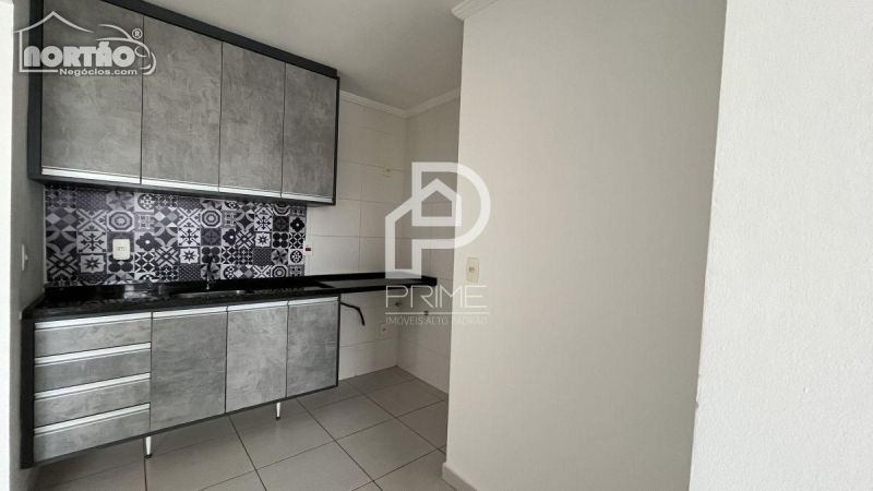 Casa à venda com 4 quartos, 72m² - Foto 8