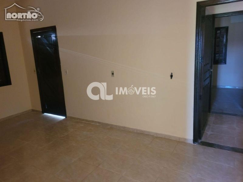 Casa à venda com 4 quartos, 150m² - Foto 5