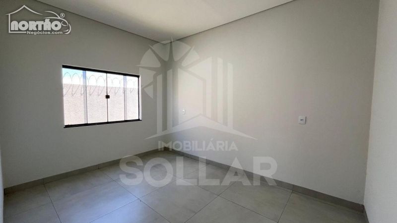 Casa à venda com 3 quartos - Foto 4