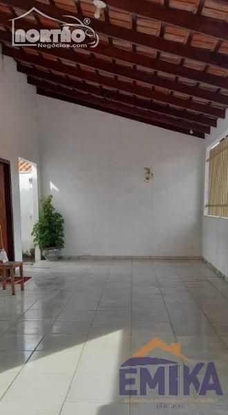 Casa à venda com 3 quartos, 120m² - Foto 9