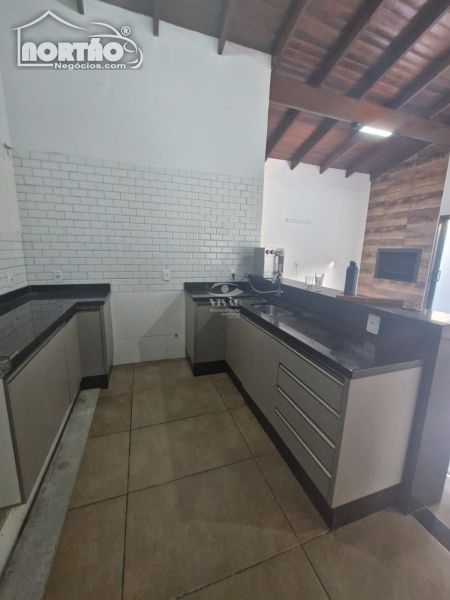 Casa à venda com 3 quartos - Foto 6