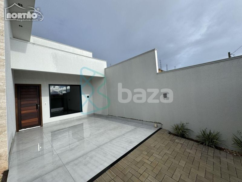 Casa à venda com 4 quartos, 107m² - Foto 5