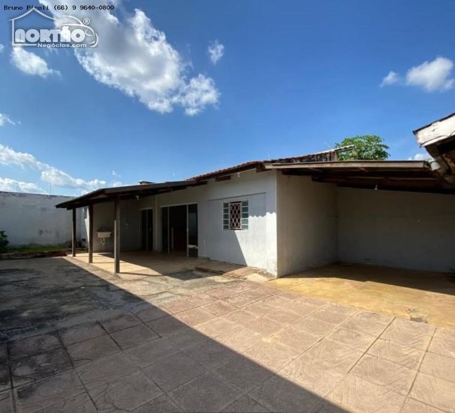 Casa à venda com 3 quartos, 138m² - Foto 4