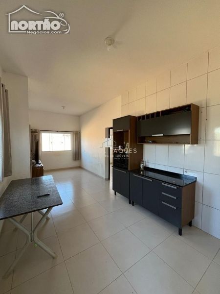 Casa à venda com 3 quartos, 52m² - Foto 4