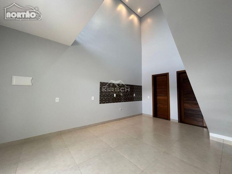 Casa à venda com 2 quartos, 59m² - Foto 5