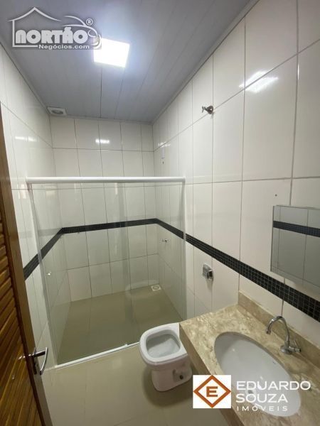 Casa à venda com 6 quartos, 250m² - Foto 7