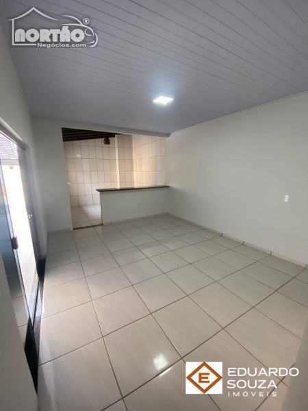 Casa à venda com 6 quartos, 250m² - Foto 10