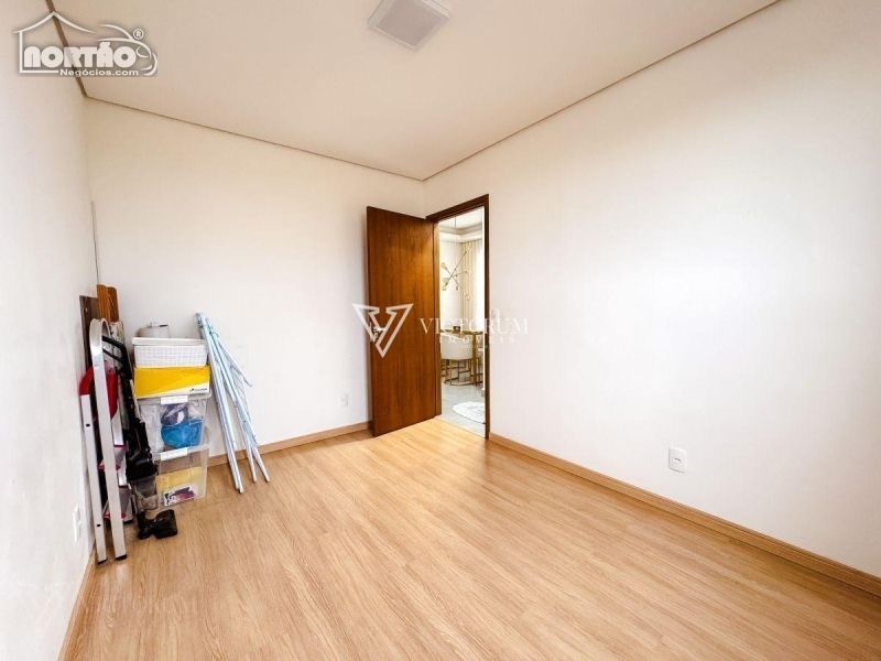 Casa à venda com 3 quartos, 52m² - Foto 3