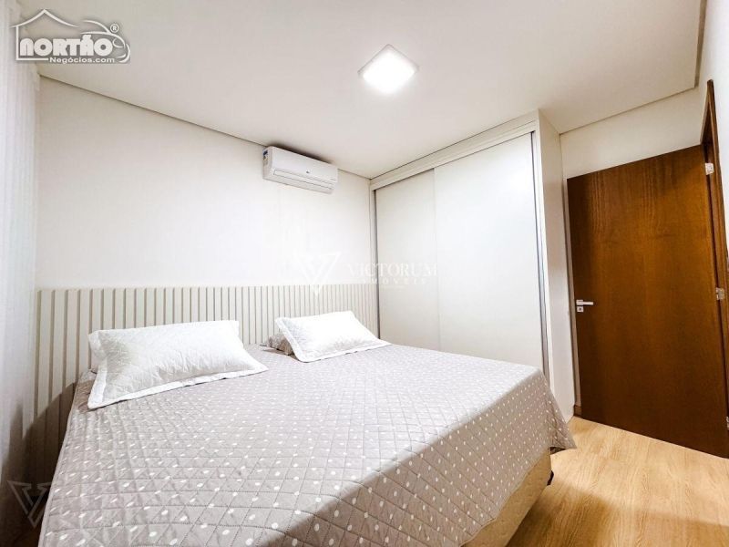 Casa à venda com 3 quartos, 52m² - Foto 8