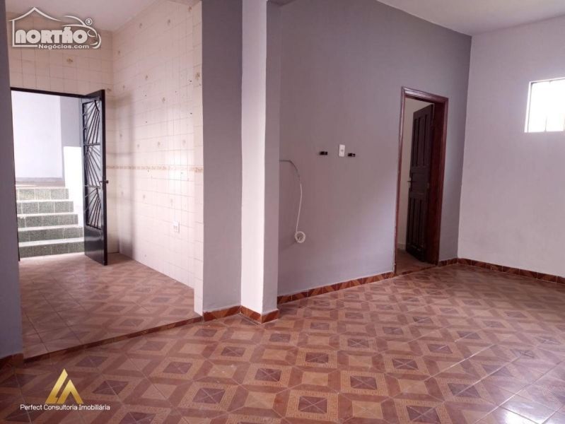 Casa à venda com 3 quartos, 150m² - Foto 8