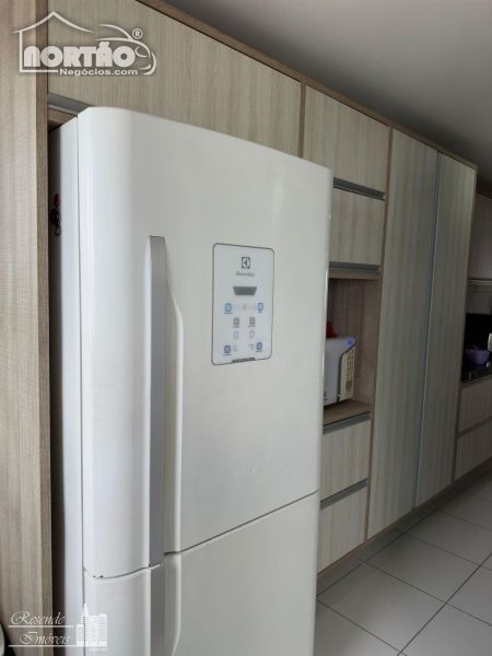 Casa à venda com 5 quartos, 140m² - Foto 6