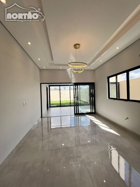 Casa à venda com 4 quartos, 147m² - Foto 6