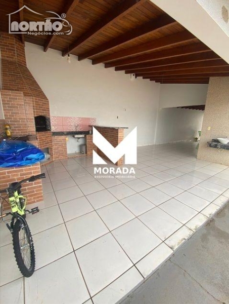 Casa à venda com 3 quartos, 190m² - Foto 9