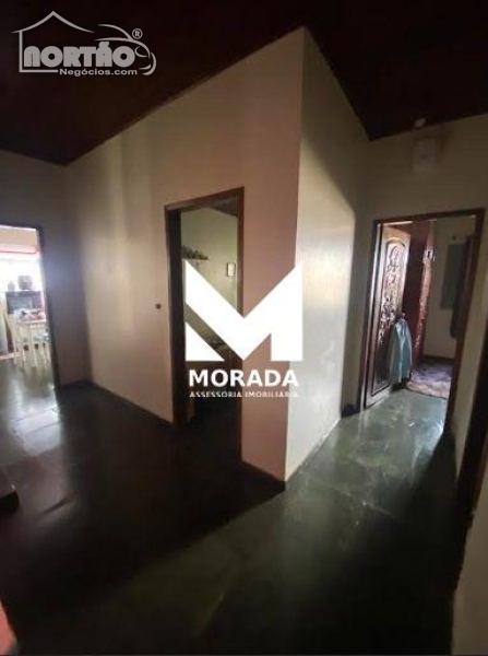 Casa à venda com 4 quartos - Foto 4