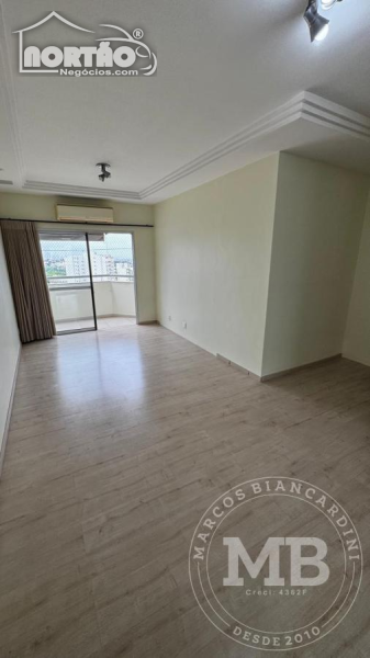 Casa à venda com 3 quartos, 120m² - Foto 4