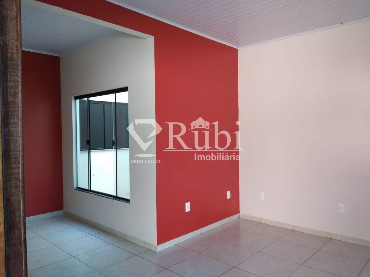 Casa à venda com 4 quartos, 170m² - Foto 4