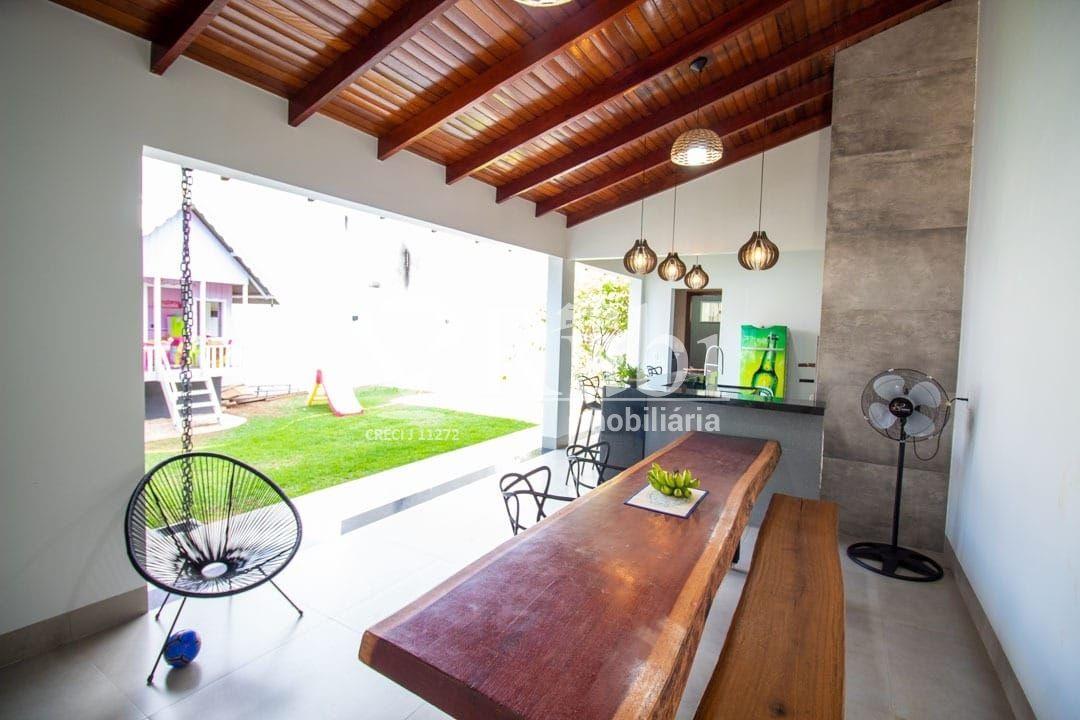 Casa à venda com 4 quartos, 239m² - Foto 9