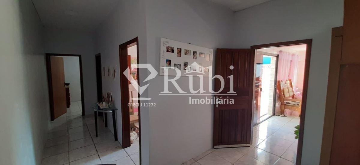 Casa à venda com 3 quartos - Foto 4