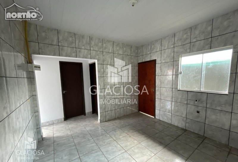 Casa à venda com 2 quartos, 128m² - Foto 8