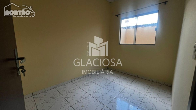 Casa à venda com 3 quartos, 60m² - Foto 10