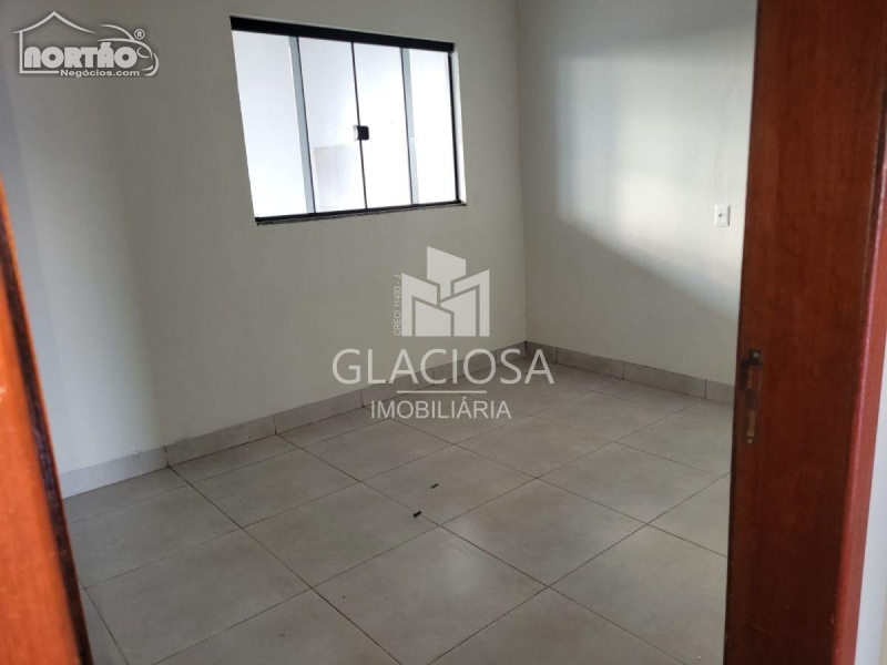 Casa à venda com 3 quartos - Foto 7