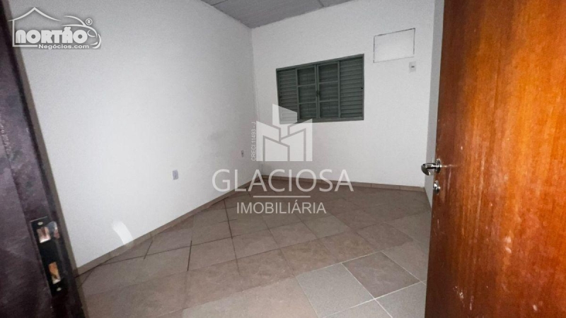 Casa à venda com 3 quartos, 145m² - Foto 4