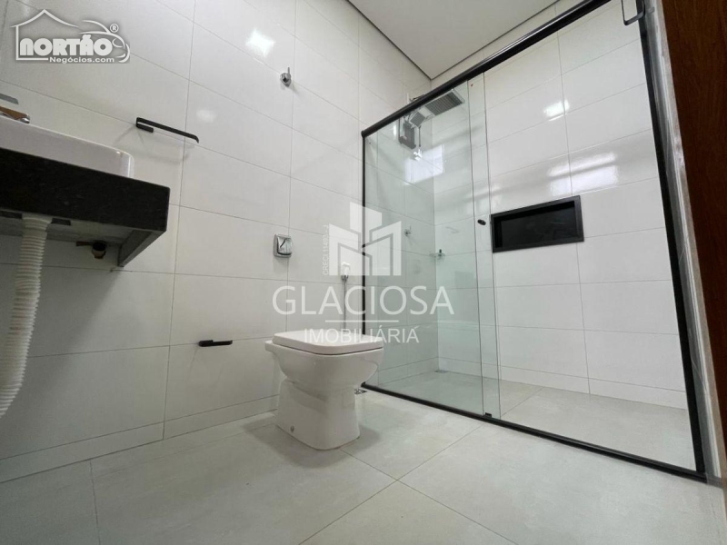 Casa à venda com 3 quartos, 128m² - Foto 10