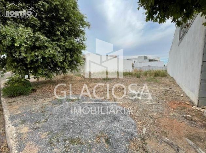 Casa à venda, 370m² - Foto 1