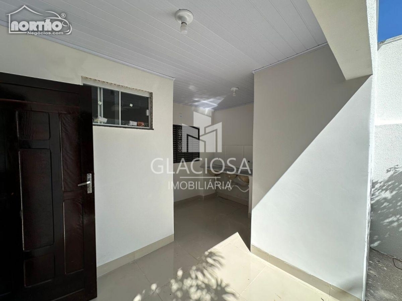 Casa à venda com 2 quartos, 118m² - Foto 5