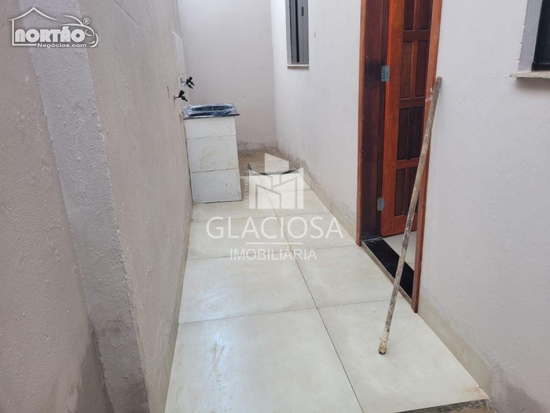 Casa à venda com 3 quartos - Foto 7